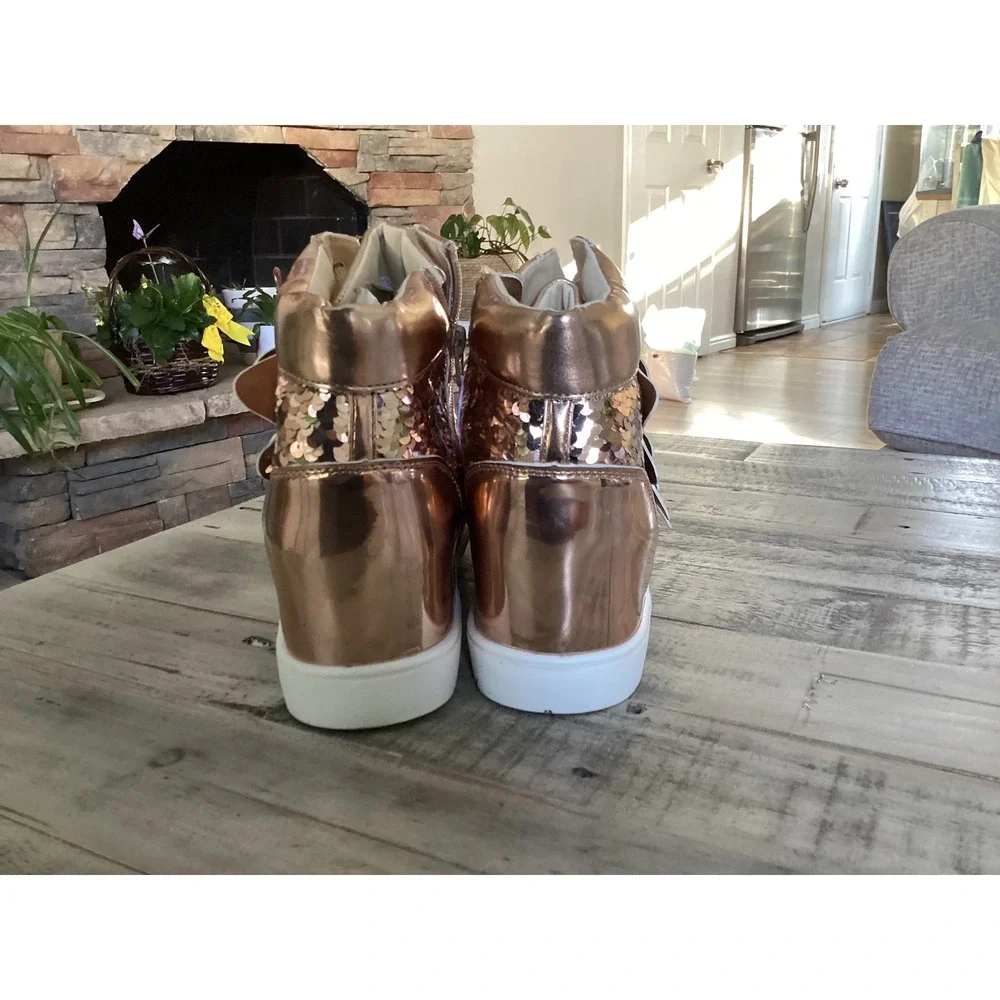 Justice Girls Rose Gold Sequin Winged High Top Sneakers Size 9 Glitter Metallic